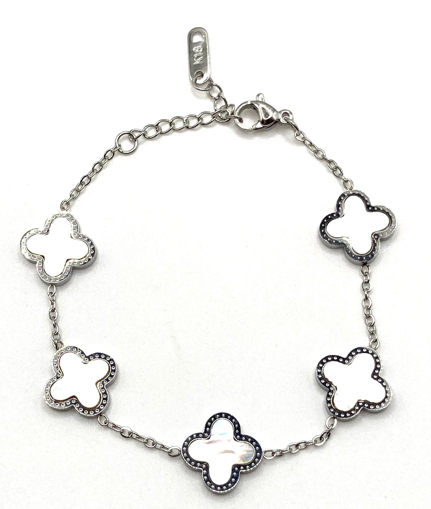 Sliver Clover Bracelet